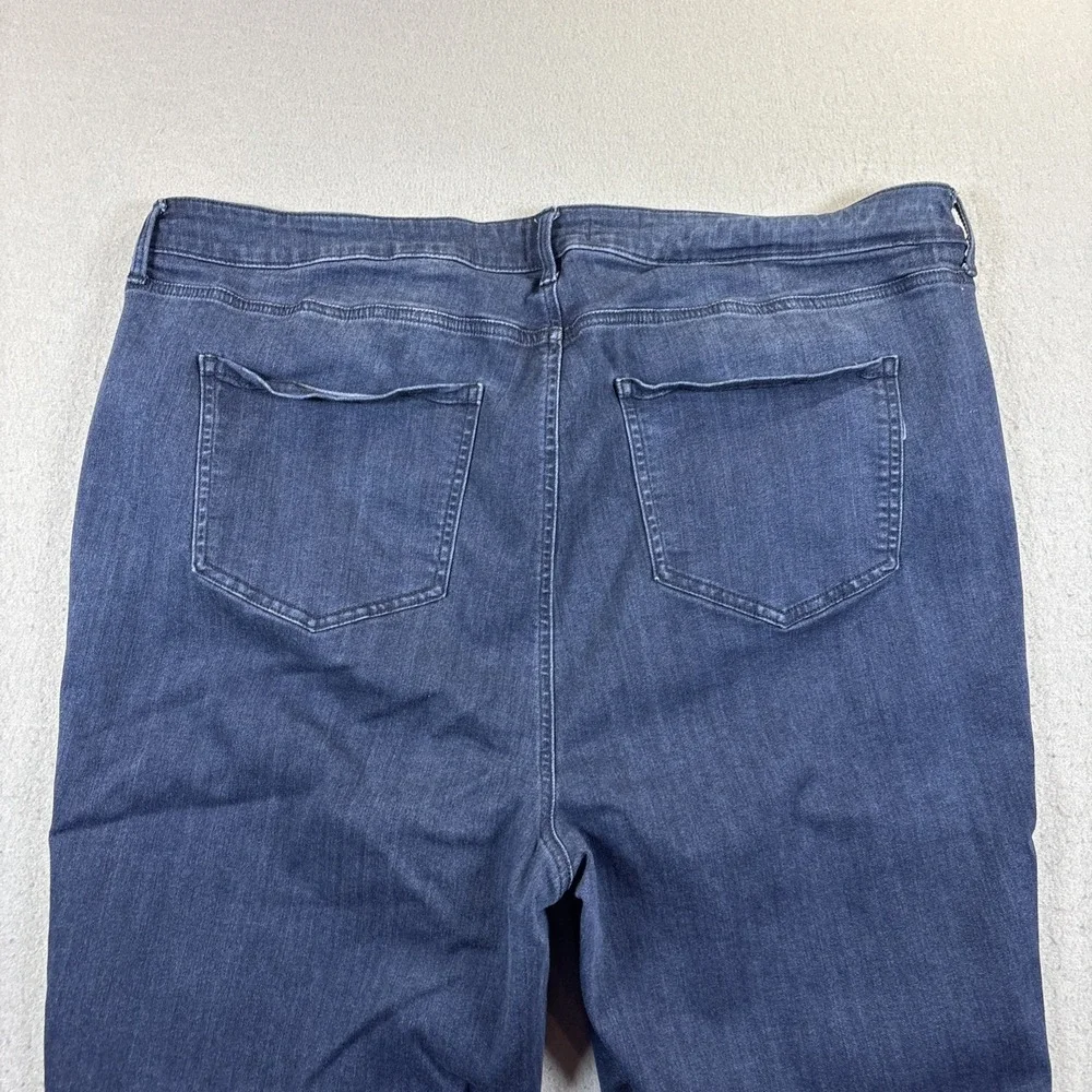 NYDJ Capris Size 24 Blue Demin With Lift And Tuck Technology. Stretchy‎ Raw Hem